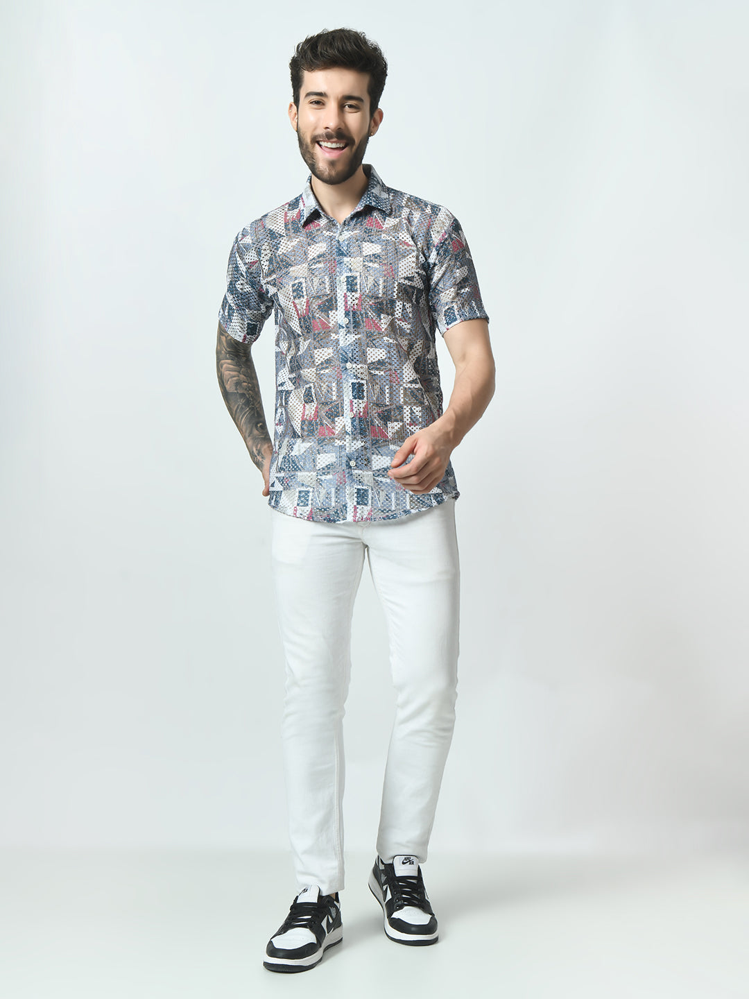 Men Slim Fit Opaque Printed Party Shirt